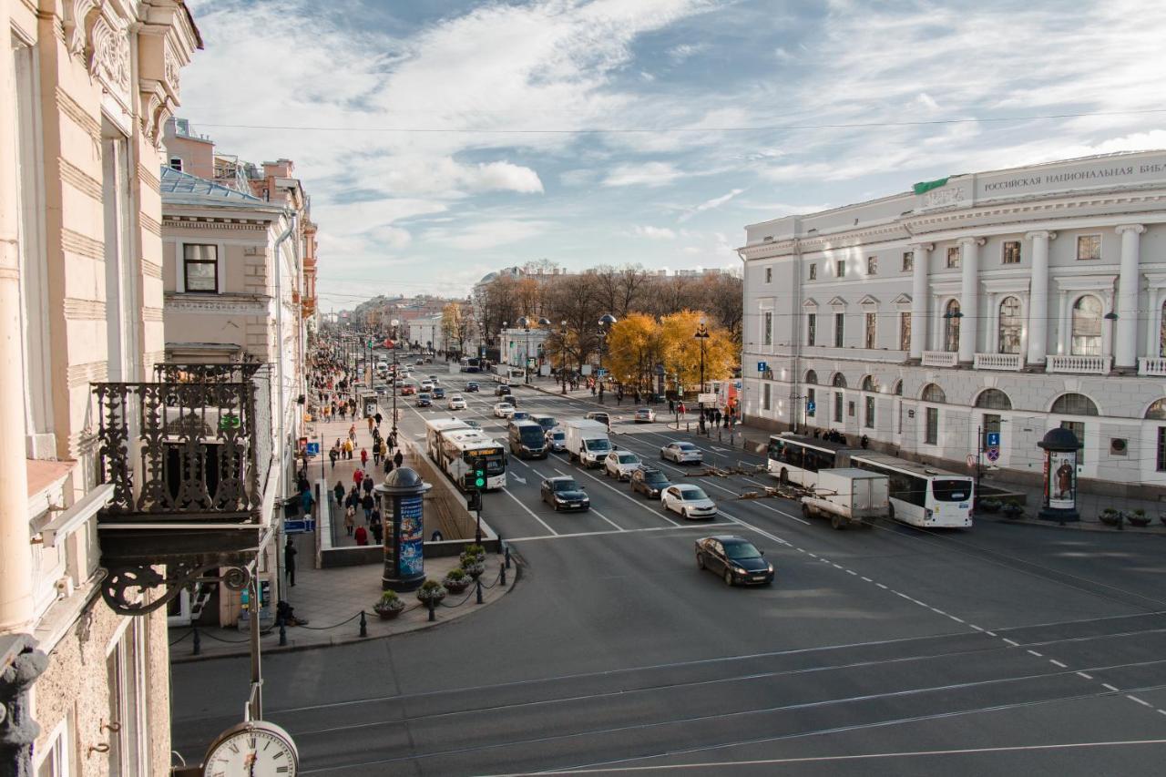 Sapphire Hotel Saint Petersburg Exterior photo